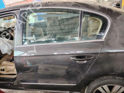 BP30946108C4 main image