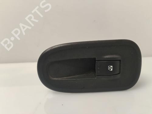 Used Right front window switch RENAULT MASTER III Van (FV) 2.3 dCi 110 FWD (FV0R, FV0W, FV1A) (110 hp) 30947185