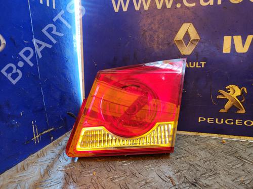 Used Right tailgate light CHEVROLET CRUZE (J300) 2.0 CDI (150 hp) 17509492