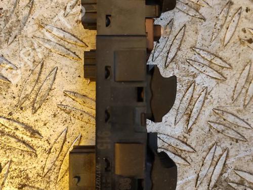 Used Left front window switch PEUGEOT 308 I (4A_, 4C_) [2007-2016]  17499616