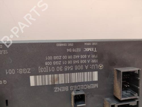 Fuse box VW CRAFTER 30-50 Van (2E_) 2.0 TDI | BP37672298E1 - Image 3