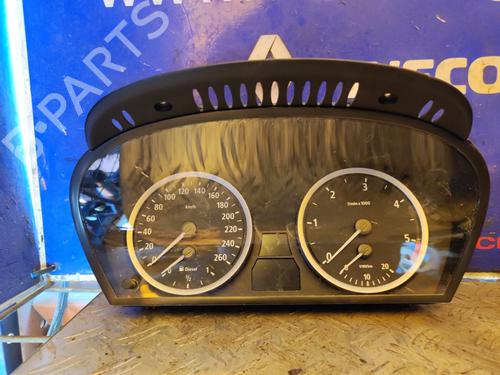 Used Instrument cluster BMW 5 (E60) 530 d (218 hp) 17499700