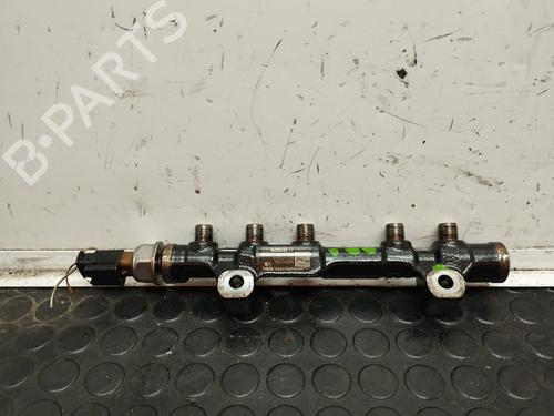 Used Injection rail CITROËN C4 Grand Picasso II (DA_, DE_) [2013-2025]  17503212