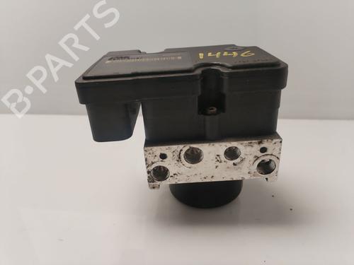 Used ABS pump FORD FIESTA VI (CB1, CCN) [2008-2026]  31600576