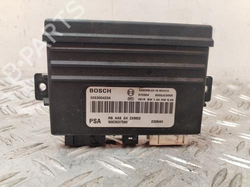 Used Electronic module CITROËN C4 Picasso I MPV (UD_) 2.0 HDi 138 (136 hp) 30944180