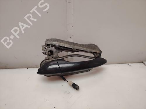 Used Front right exterior door handle Front right exterior door handle 37151640 37151640