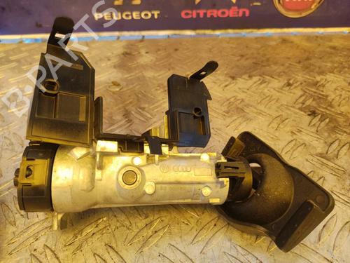 Rattlås /Tenningslås SEAT IBIZA IV SC (6J1, 6P5) 1.2 TSI (90 hp) 30942662