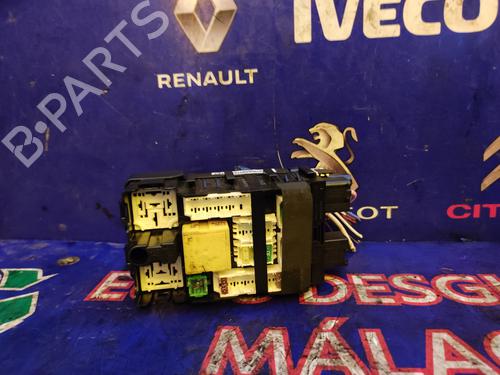 Used Fuse box Fuse box PEUGEOT 308 II (LB_, LP_, LW_, LH_, L3_) [2013-2021] 17508445 17508445
