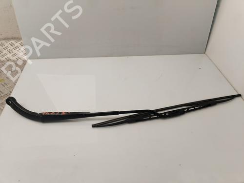 Used Front windshield wiper arm Front windshield wiper arm 37033299 37033299
