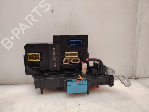 fuse-box-mercedes-benz-c-class-w204-2007-2008-2009-2010-2011-2012-2013-2014-2015-39193222 main image