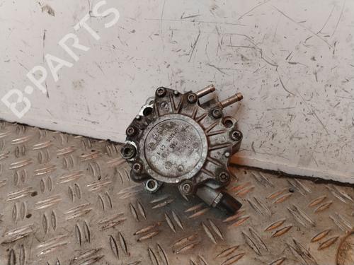 Used Vacuum pump VW PASSAT B6 (3C2) [2005-2011]  26334748