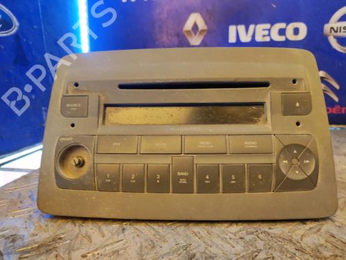 Used Radio Radio FIAT PANDA (169_) 1.2 (169.AXB11, 169.AXB1A) (60 hp) 17499696 17499696