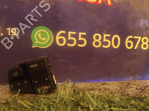 Used Headlight switch TOYOTA PRIUS (_W3_) 1.8 Plug-in Hybrid (ZVW30, ZVW35) (136 hp) 17508072