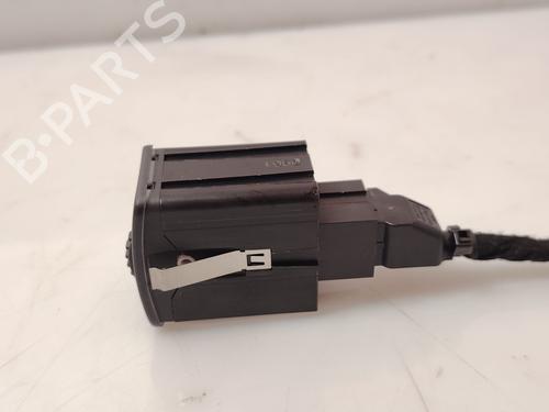 Headlight switch VW TIGUAN (5N_) | BP31975313I24