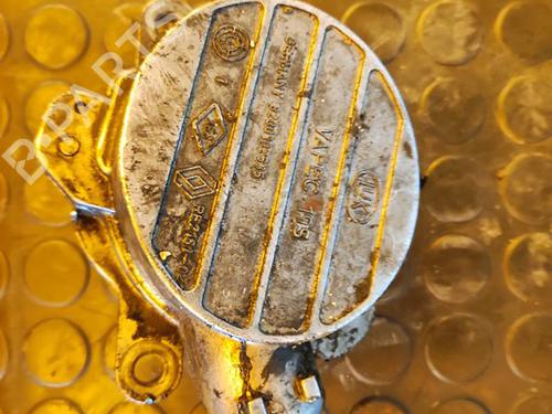 Used Vacuum pump RENAULT MASTER II Bus (JD) 2.5 dCi 120 (JD0M, JD1M, JD1W) (115 hp) 17502148