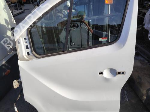 Used Left front door Left front door 37262254 37262254