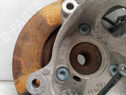 Right front steering knuckle VW TOURAN (1T3) | BP21683673M26