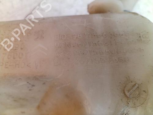 windscreen-washer-tank-citroen-c4-grand-picasso-ii-da_-de_-9671568380b9-2013-18467187 main image