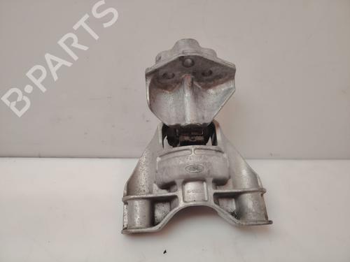 Used Engine mount Engine mount MERCEDES-BENZ SPRINTER 3,5-t Van (B906) 315 CDI (906.631, 906.633, 906.635, 906.637) (150 hp) 33861752 33861752