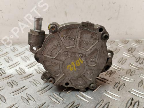 Used Vacuum pump VW PASSAT B6 (3C2) [2005-2011]  26334773