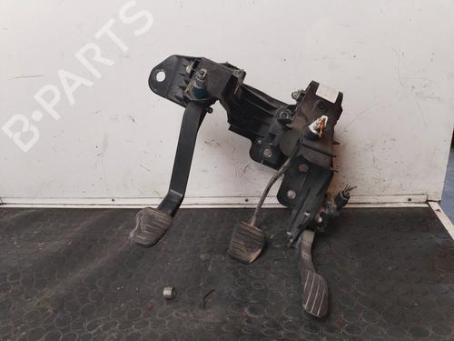 Pedal RENAULT MASTER III Van (FV) 2.3 dCi 170 FWD (FV0L) | BP17504254I4 