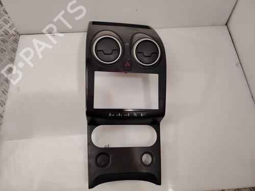 Luftventilen NISSAN QASHQAI I (J10, NJ10) [2006-2015]  31214470