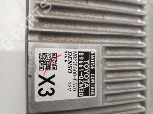 Electronic module TOYOTA AURIS (_E18_) 1.8 Hybrid (ZWE186_, ZWE186R) | BP30946667M83