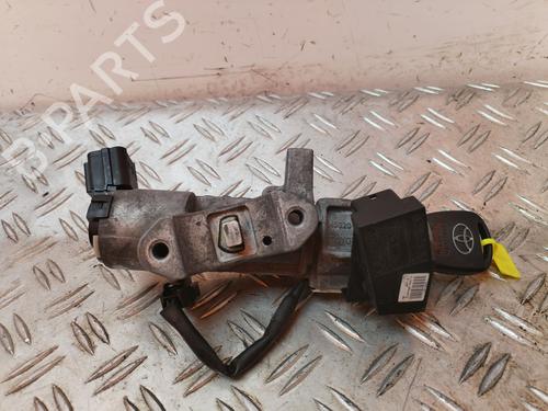 Ignition barrel TOYOTA AVENSIS Saloon (_T25_) 2.0 D-4D (CDT250_, CDT250R) | BP30943052M48