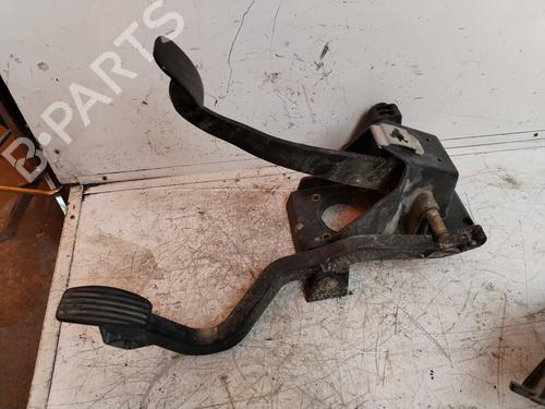 Pedale Pedale PEUGEOT BOXER Bus (230P) 1.9 D (69 hp) 36393934 36393934