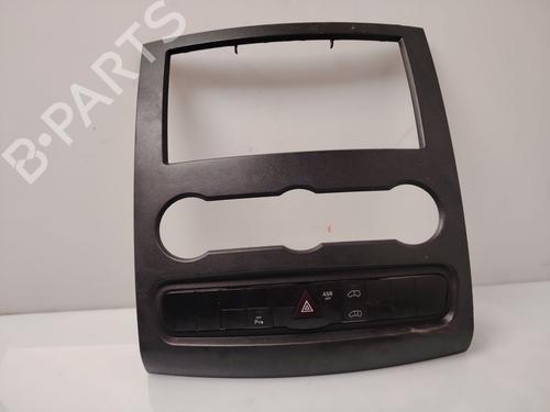 Used Warning switch Warning switch MERCEDES-BENZ SPRINTER 3-t Van (B906) [2006-2018] 33605256 33605256