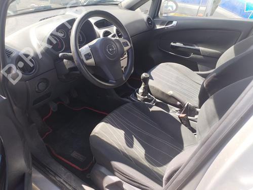 Fuse box OPEL CORSA D (S07) | BP30945875E1