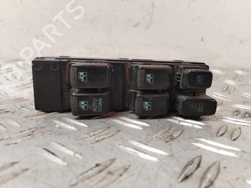 Used Left front window switch HYUNDAI TERRACAN (HP) 2.9 CRDi 4WD (163 hp) 30945260