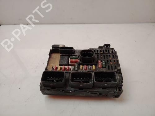 Used Fuse box Fuse box FIAT SCUDO Van (270_, 272_) 2.0 D Multijet 4x4 (120 hp) 33852760 33852760
