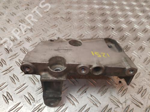 Engine mount DACIA DOKKER MPV (KE_) | BP30943982M89