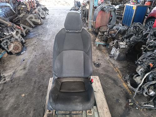 Ensemble sièges TOYOTA C-HR (_X1_) 1.8 Hybrid (ZYX10_, ZYX11_, ZYX10R, ZYX11R) (122 hp) 25710277