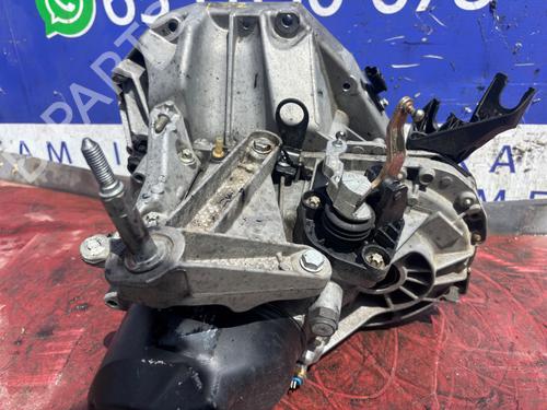 Getriebe RENAULT MASTER II Bus (JD) | BP25441263M3