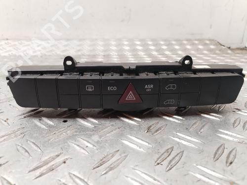 Alarmlicht Schakelaar MERCEDES-BENZ SPRINTER 3-t Van (B906) 215 CDI (906.611, 906.613) (150 hp) 30944621