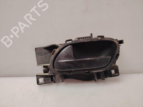 Venstre fortil invendig håndtag Venstre fortil invendig håndtag PEUGEOT PARTNER Box Body/MPV [2008-2026] 34223403 34223403