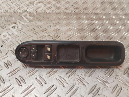Used Left front window switch PEUGEOT 407 (6D_) [2004-2011]  30943986