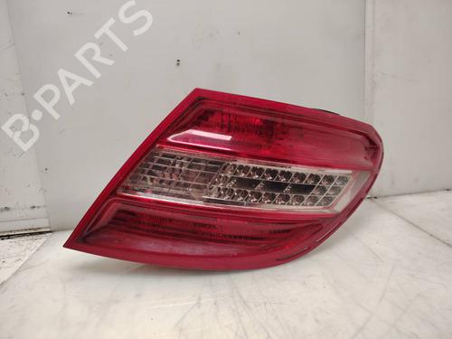 right-taillight-mercedes-benz-c-class-w204-2007-2008-2009-2010-2011-2012-2013-2014-2015-39193202 main image