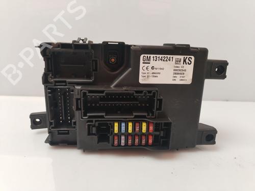 Used Fuse box OPEL CORSA D (S07) [2006-2015]  30945875