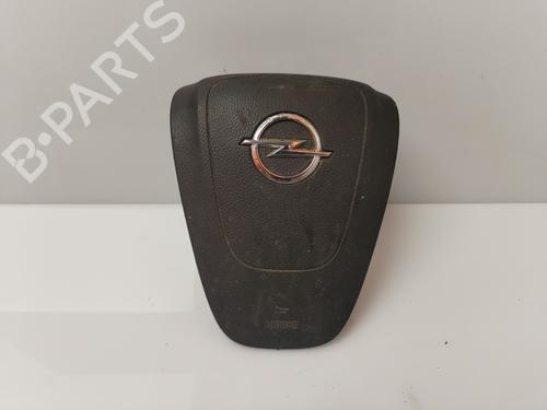Used Driver airbag OPEL INSIGNIA A Sports Tourer (G09) [2008-2017]  30945607