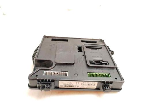 Sikringsdåse RENAULT MEGANE III Hatchback (BZ0/1_, B3_) 1.5 dCi (BZ09, BZ0D, BZ1W, BZ29, BZ14) (110 hp) 23849506