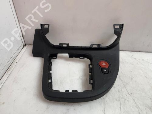 Used Warning switch RENAULT KANGOO / GRAND KANGOO II (KW0/1_) [2008-2025]  24112823