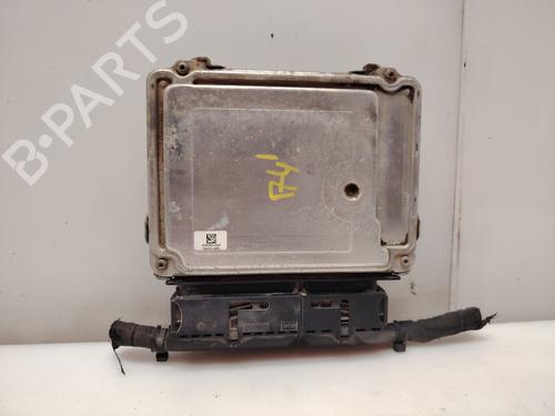 Engine control unit (ECU) VW PASSAT B6 (3C2) 1.9 TDI | BP37271067M57 - Image 3