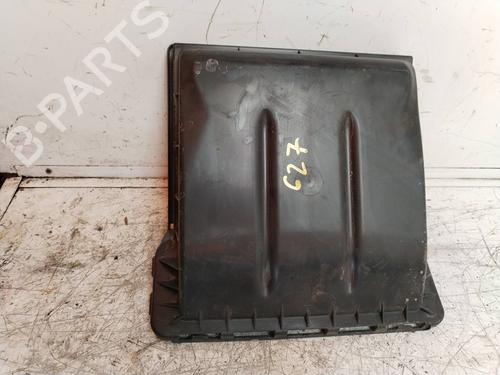 Used Air filter box Air filter box MERCEDES-BENZ C-CLASS (W205) C 220 d 4-matic (205.005) (170 hp) 36505479 36505479
