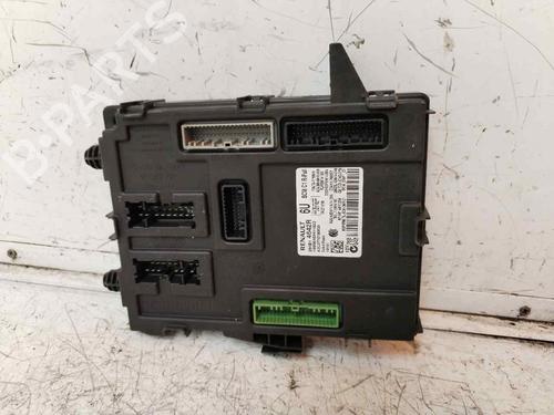 Used Electronic module RENAULT MEGANE IV Hatchback (B9A/M/N_) 1.2 TCe 130 (B9MR) (130 hp) 18023994