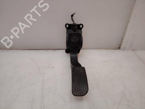 pedal-mercedes-benz-vito-tourer-w447-2014-38936853 main image
