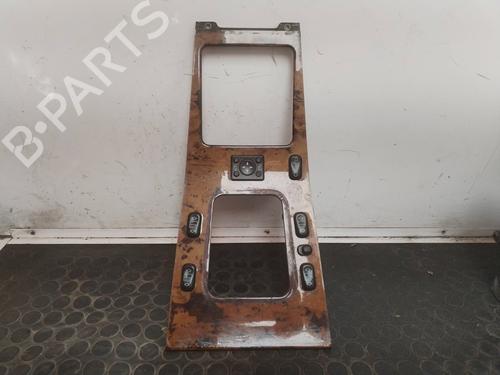 Used Left front window switch MERCEDES-BENZ M-CLASS (W163) ML 270 CDI (163.113) (163 hp) 17625405