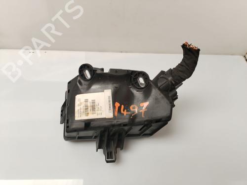 Fuse box VW TOURAN (5T1) | BP31600767E1